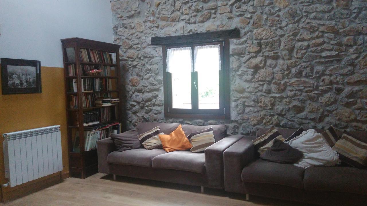 Hostel Otardi Asteasu Exteriér fotografie